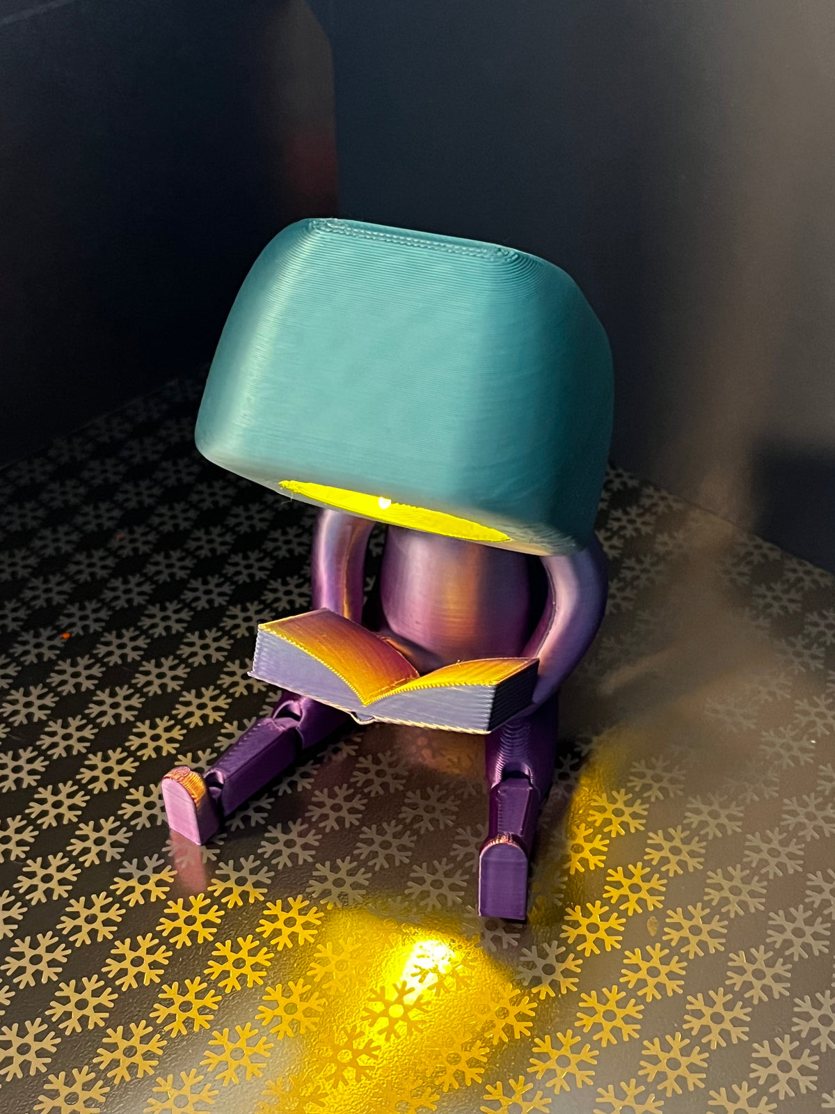 The Reading Companions Club – 3D-Printed Decorative Figures, Gift for Book Lovers