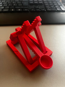 Miniature Catapult made from eco-friendly 3D print – Desk Gadget, Toy, Gift for Everyone, Office Decor, various colors, FyDa